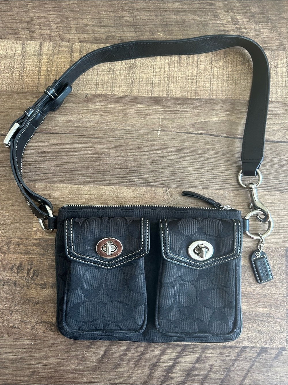 Vintage Coach Y2K Black Signature Jacquard Double TurnLock Beltbag Fanny Pack